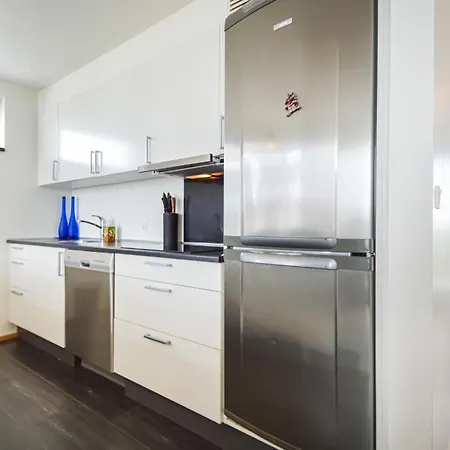 3 Bedroom In Romo Apartment