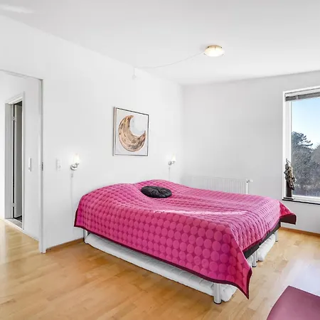3 Bedroom In Romo Apartment *