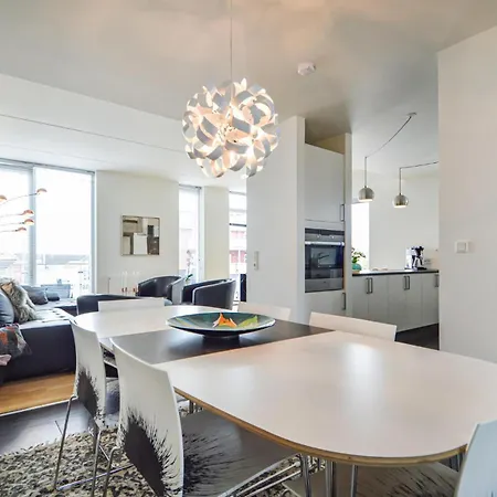 Apartment 3 Bedroom In Romo *